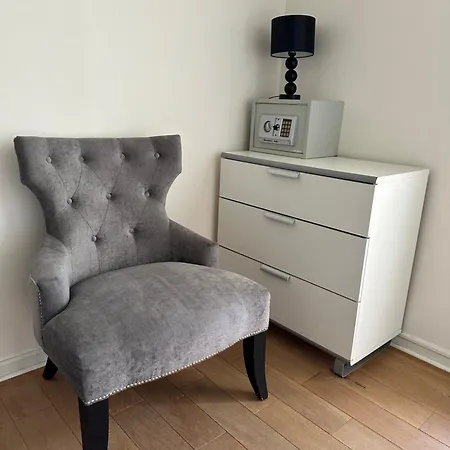 Joli 49 M² Proche Centre Paris, Apartment
